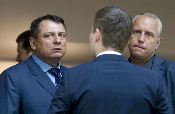 Jiří Paroubek a Petr Benda zasedali ještě loni ve sněmovně, v posledních volbách ale strana zcela propadla.
