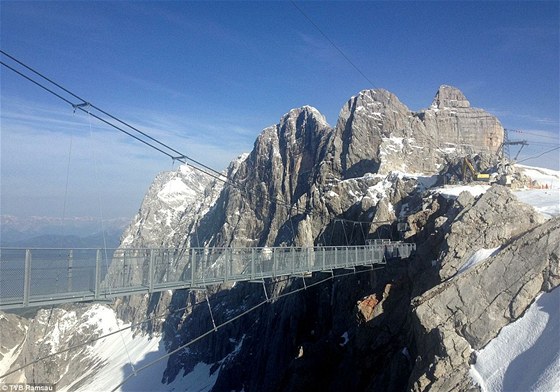 Ledovcové stedisko Dachstein v rakouských Alpách