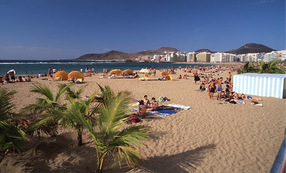 Playa de las Canteras, Las Palmas, kanárský ostrov Gran Canaria. Oblíbená, asi...