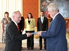 Prezident Milo Zeman jmenoval novou vládu premiéra Jiího Rusnoka. Ministrem