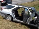 Tragick� nehoda u �amberku, p�i n� zem�eli t�i lid� v peugeotu. (19. �ervence...