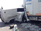 V Praze na ulidi Dobíská se srazila dv nákladní auta.