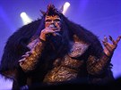 lenové finské kapely Lordi pili obleeni v kostýmech, které se inspirovaly...