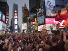 Dav demonstrant obsadil Times Square. Protestoval proti osvobozujícímu