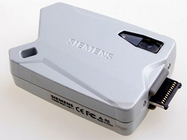 Siemens ovšem nebyl průkopník přídavných fotoaparátů k mobilům. Konkurenční...