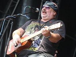 Letošní program Masters of Rock zahájila na hlavní stage kapela Fleret. (2013)