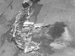 Leteck pohled na trosky letadla SA po nehod u Casablanky v roce 1961