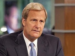 Jeff Daniels jako Will McAvoy v seriálu The Newsroom 