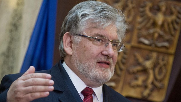 Ministr zdravotnictv� Martin Holc�t