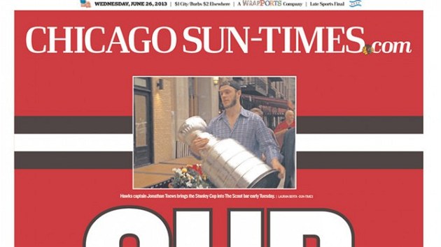 Tituln strnka Chicago Sun Times pi pjezd hokejist Chicaga po vtzstv ve Stanleyov pohru. Jde asi o extrmn ppad, kdy se doprovodn fotomateril opravdu nepovedl.
