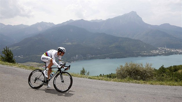 Tony Martin pi horsk asovce na Tour de France.