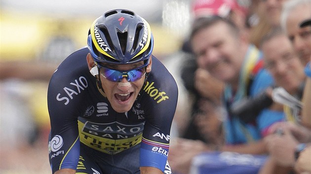 Roman Kreuziger pi horsk asovce na Tour de France. 