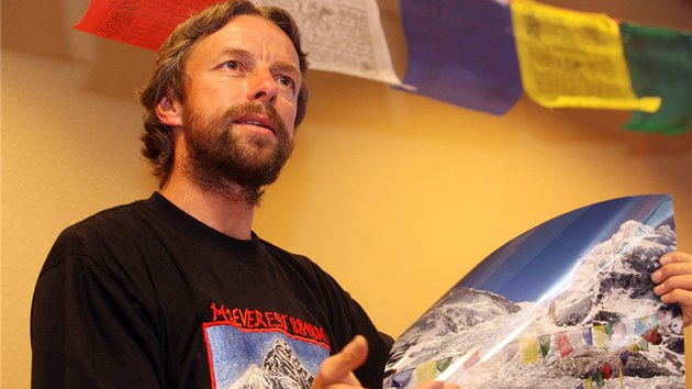 Pavel Bm - horolezec: po nvratu z Mount Everestu v roce 2007.