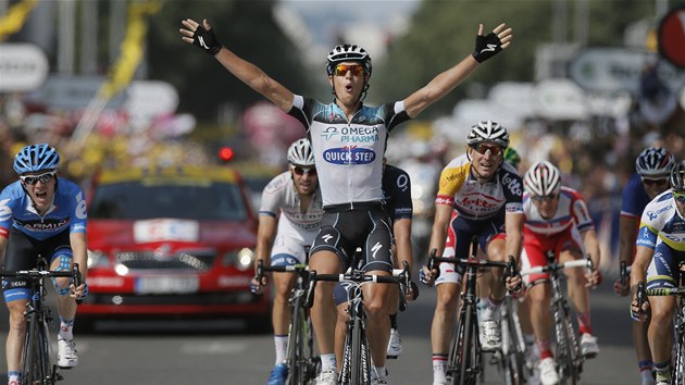 IVOTN SPCH. Ital Matteo Trentin z tmu Omega Pharma-Quick-Step vyhrv 14. etapu Tour de France.