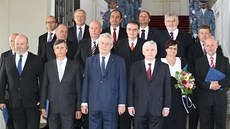 Prezident Milo� Zeman jmenoval novou vládu premiéra Ji�ího Rusnoka. (10.