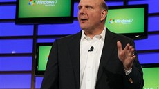 Steve Ballmer pi pedstavení Windows 7