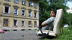 Romové z dom� v Machnín� se shodují, �e se obávají útok� radikál�. 