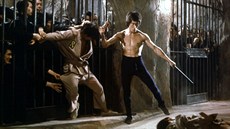 Bruce Lee ve filmu Drak pichází.