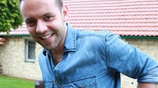 MÓDNÍ MASÁ�: Michael Foret ukázal i spodní prádlo, preferuje boxerky. 