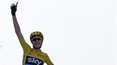 ZASE ON. Lídr Tour de France Chris Froome se raduje z vítězství v 15. etapě.