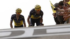 ČECH NA TRATI. Roman Kreuziger (vpravo) během 15. etapy Tour de France před