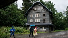 Marn� by ale náv�t�vník hledal u mlýna v Bu�anech typické mlýnské kolo. To...