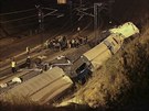 Následky nehody vlaku u Santiaga de Compostela (24. ervence 2013)