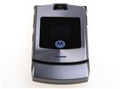 Jene v druhé polovin roku 2004 pedstavila Motorola zjevení. Model V3 s...