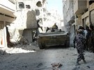 Asadova armáda v Homsu (29. ervence 2013)