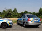Policejní auta u dopravní nehod mezi Úvaly a Újezdem pod Lesy