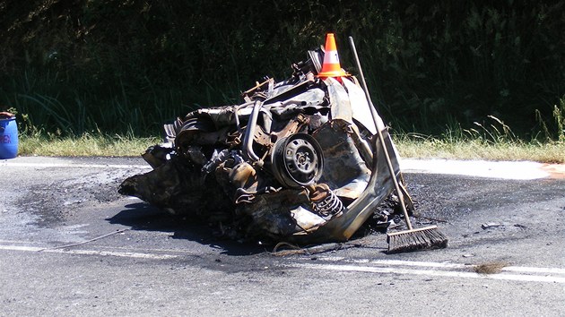 Tragick dopravn nehoda u Mirotic na Psecku. (22. ervence 2013)