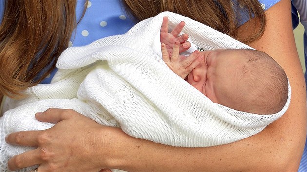 Prvorozen syn prince Williama a Kate (23. ervence 2013)