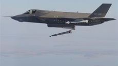 F-35 pesn spluje pedstavu Pentagonu o naprostém propojení zbraových systém.