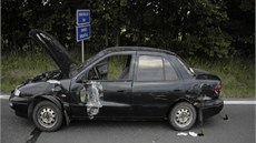 Zlod�j se do �erpací stanice proboural autem, �ty�i kilometry od místa �inu ale