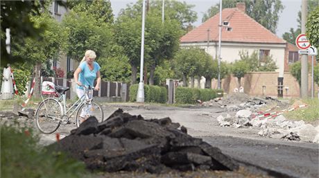 Slatina se má dokat konce oprav a 20. íjna.