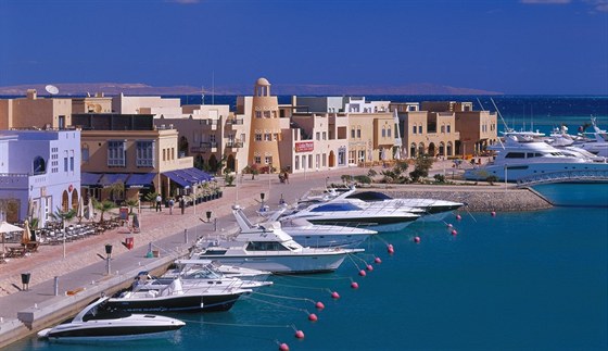 Letoviska ano, turistické cesty ne. Tak zní aktuální varování. Ilustraní foto je z letoviska Hurghada.