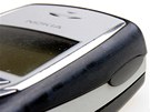 Nokia 8310 se u narodila do doby, kdy existovalo bezdrátové pipojení...
