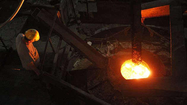 V ocelárn Tineckých elezáren  dosahovaly teploty a 85 stup.