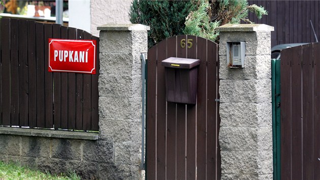 Ulice Pupkan v Hjku u Ostrova, kter zskal titul Vesnice roku 2013 v krajskm kole soute.