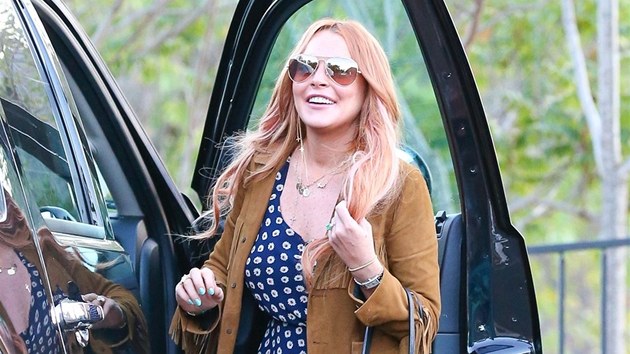 Lindsay Lohanová opouští léčebnu. (30. července 2013) 