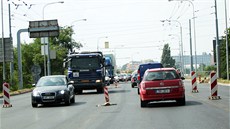 Dlníci opravují úsek od Husovického mostu a po kiovatku ulic Karlova a Provazníkova (ilustraní foto).