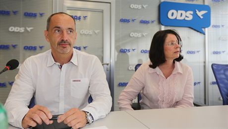Martin Kuba a Miroslava Nmcov na jednn vkonnho vboru ODS (9. srpna 2013)