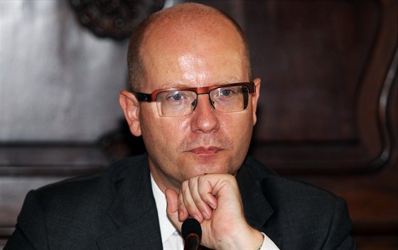 Sociální demokraté podpo�í vládu Ji�ího Rusnoka. P�i�el s tím p�ekvapiv�...