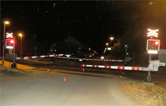 K tragické kolizi cyklisty s vlakem dolo mezi obcemi Záhlinice a Chráany.