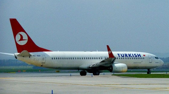 Letoun spolenosti Turkish Airlines.