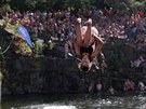 High Jump 2013 v zatopeném lomu v Hřiměždicích nabídl adrenalin, emoce i...