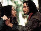 Winona Ryderová a Daniel Day-Lewis ve filmu arodjky ze Salemu (1996)