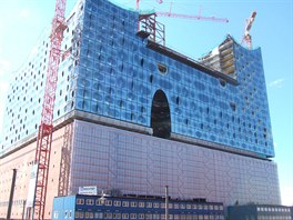 Nmeck pstavn metropole Hamburk zaala v dubnu 2007 stavt svou novou...