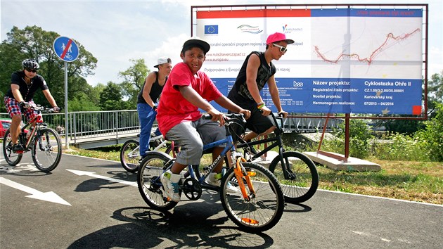 Stavba posledn sti cyklostezky podl Ohe z Chocovic do Chebu zaala.
