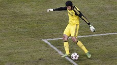 Gólman Petr �ech z Chelsea.